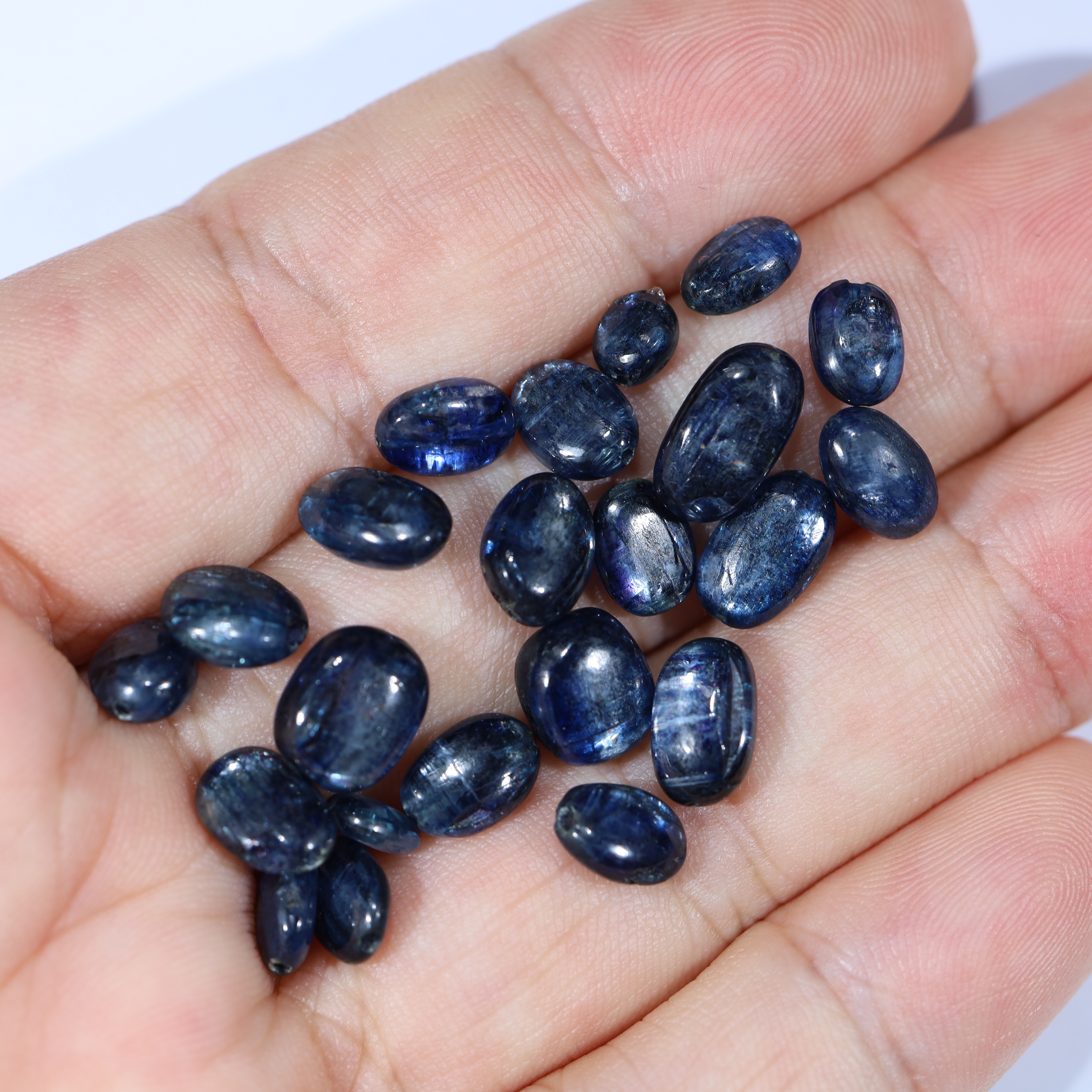 Kyanite Faceted Stones Parcel 22 pieces DV196 4 Kyanite Faceted Stones Parcel 22 pieces DV196 | Crystal Factory