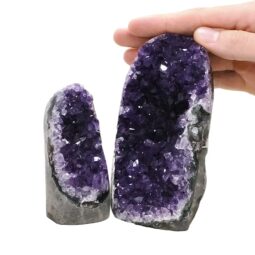 1.3kg Amethyst Crystal Geode Specimen Set 2 Pieces DV276 5 Amethyst Crystal Geode Specimen Set 2 Pieces DV276 | Crystal Factory