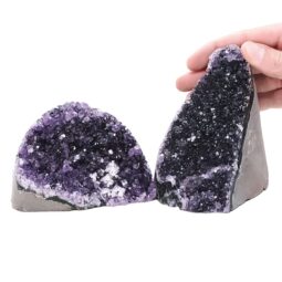 1.4kg Amethyst Crystal Geode Specimen Set 2 Pieces DV301 5 Amethyst Crystal Geode Specimen Set 2 Pieces DV301 | Crystal Factory