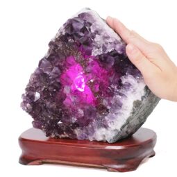 5.98kg Amethyst Lamp on Wooden Base - Purple LED Bulb DB746 7 Amethyst Lamp on Wooden Base – Purple LED Bulb DB746 | Crystal Factory