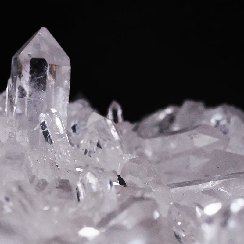 9.8kg Clear Quartz Cluster DS3071 5 Clear Quartz Cluster DS3071 | Crystal Factory