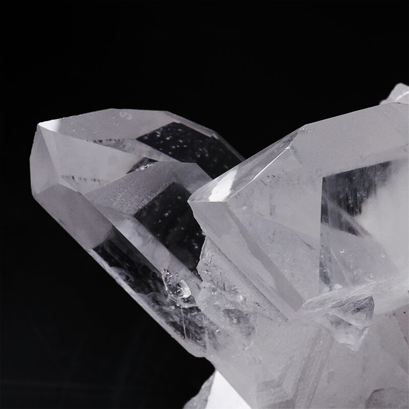 5.7kg Clear Quartz Cluster DS3075 6 Clear Quartz Cluster DS3075 | Crystal Factory