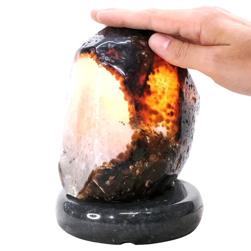 3.3kg Crystal Quartz River Agate Lamp - White LED Bulb P2175 4 Crystal Quartz River Agate Lamp - White LED Bulb P2175 | Crystal Factory