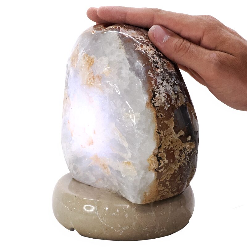 3.6kg Crystal Quartz River Agate Lamp - White LED Bulb T3147 4 Crystal Quartz River Agate Lamp - White LED Bulb T3147 | Crystal Factory