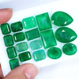 16.82grams Green Quartz Faceted Gemstones Parcel 18 Pieces B799 | Crystal Factory