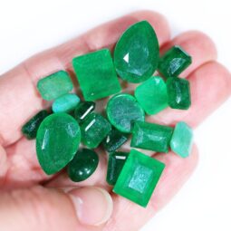 16.82grams Green Quartz Faceted Gemstones Parcel 18 Pieces B799 | Crystal Factory