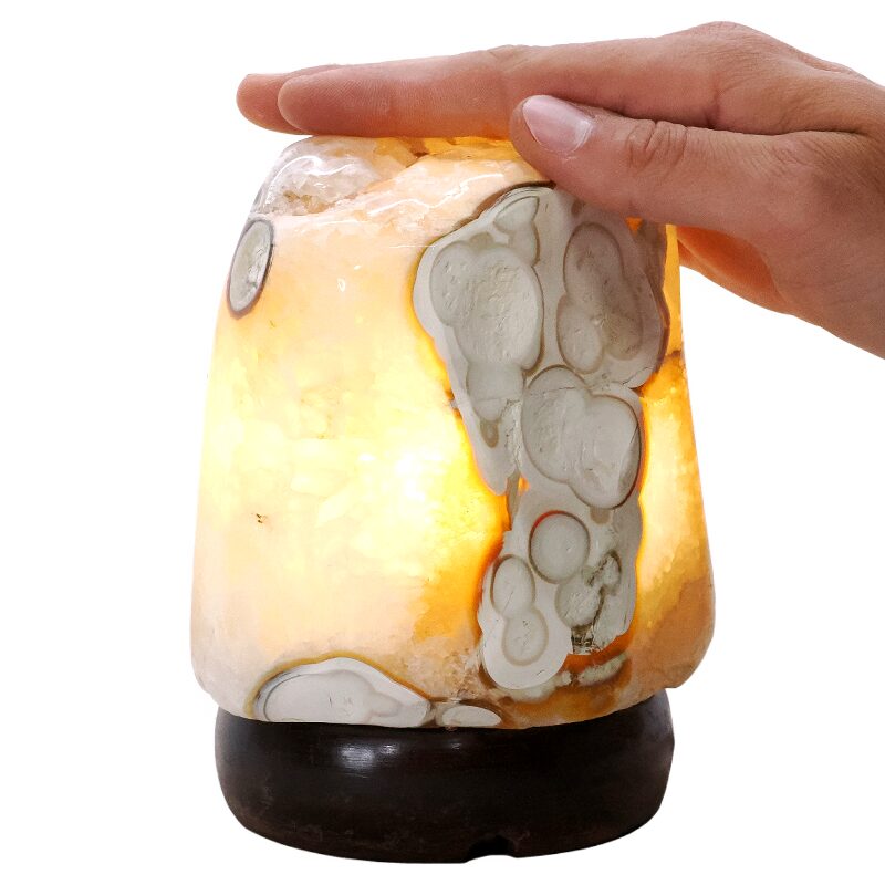 2.2kg Crystal Quartz River Agate Lamp - White LED Bulb K1299 4 Crystal Quartz River Agate Lamp - White LED Bulb K1299 | Crystal Factory