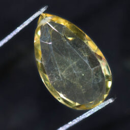 Mixed Quartz and Citrine Faceted Crystal Stones Parcel 3 pieces B829 14 Mixed Quartz and Citrine Faceted Crystal Stones Parcel 3 pieces B829 | Crystal Factory